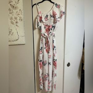 NWOT Francesca’s Collections Floral Romper
